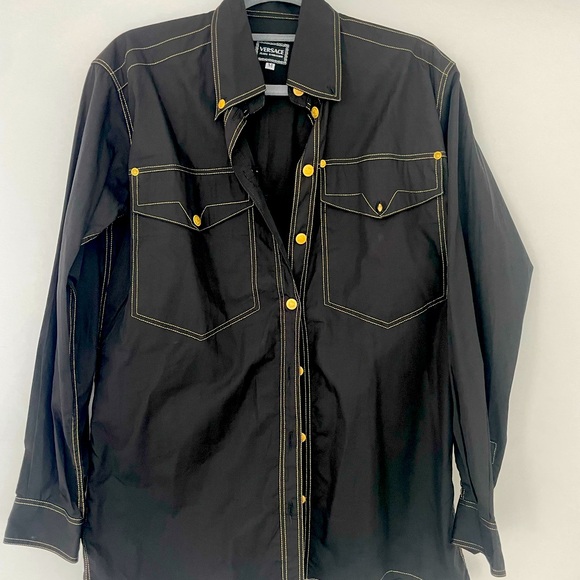 Versace shirt - Picture 3 of 11